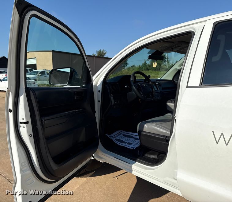 image for item EU2205 2020 Toyota Tundra SR5 Double Cab pickup truck