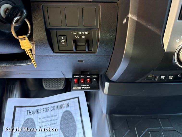 image for item EU2205 2020 Toyota Tundra SR5 Double Cab pickup truck