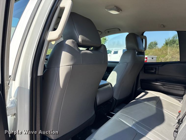 image for item EU2205 2020 Toyota Tundra SR5 Double Cab pickup truck