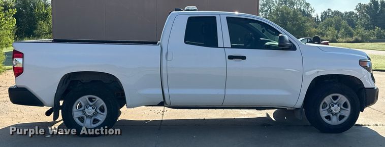 image for item EU2206 2020 Toyota Tundra SR5 Double Cab pickup truck