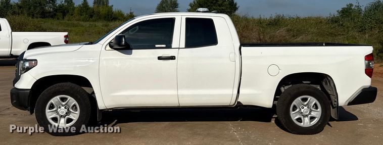 image for item EU2206 2020 Toyota Tundra SR5 Double Cab pickup truck