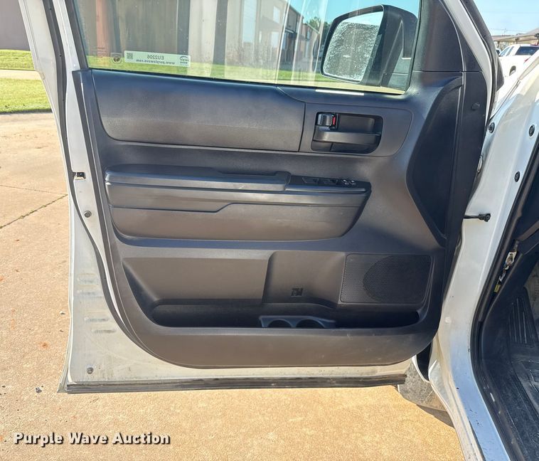 image for item EU2206 2020 Toyota Tundra SR5 Double Cab pickup truck