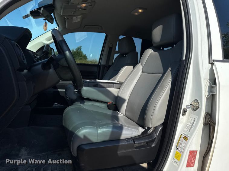 image for item EU2206 2020 Toyota Tundra SR5 Double Cab pickup truck