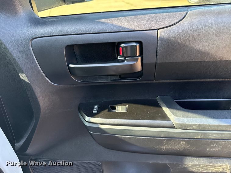 image for item EU2206 2020 Toyota Tundra SR5 Double Cab pickup truck