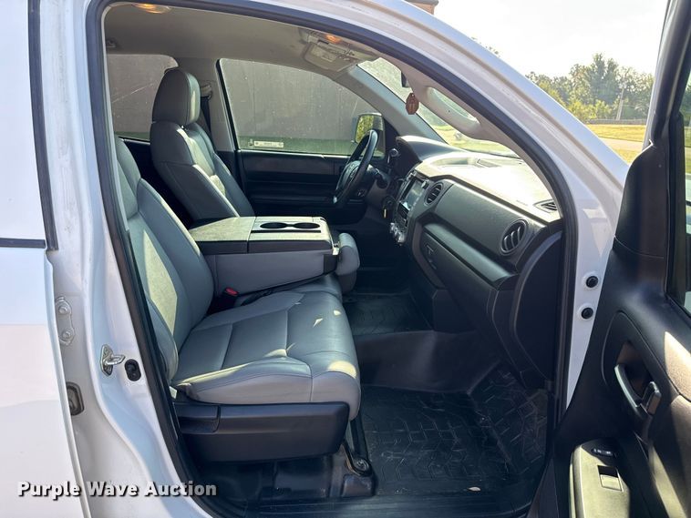 image for item EU2206 2020 Toyota Tundra SR5 Double Cab pickup truck