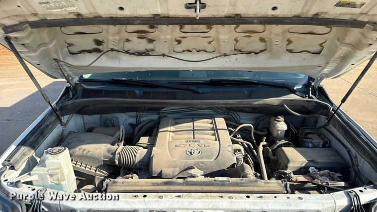 image for item EU2206 2020 Toyota Tundra SR5 Double Cab pickup truck