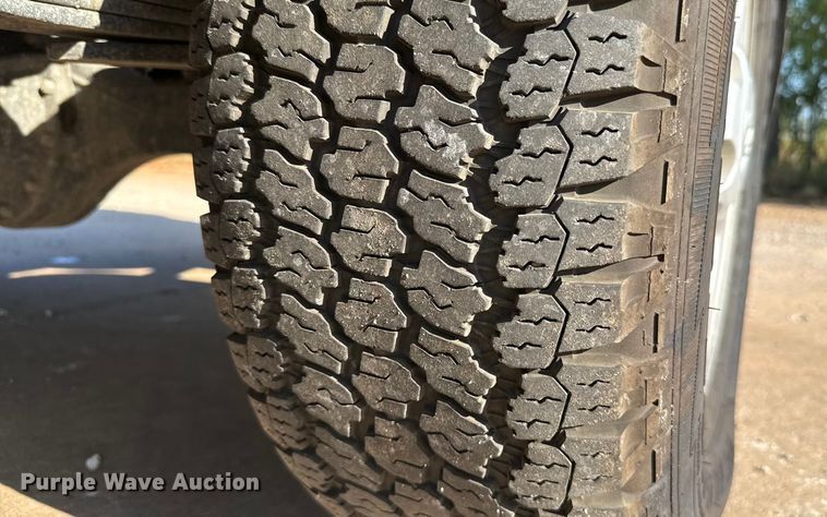 image for item EU2206 2020 Toyota Tundra SR5 Double Cab pickup truck