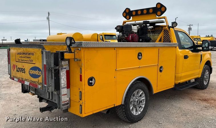 image for item EU2212 2022 Ford F350 Super Duty utility bed pickup truck