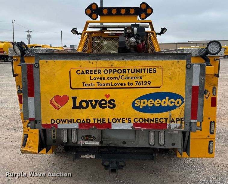 image for item EU2212 2022 Ford F350 Super Duty utility bed pickup truck