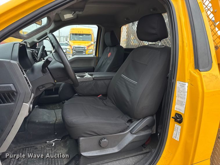 image for item EU2212 2022 Ford F350 Super Duty utility bed pickup truck