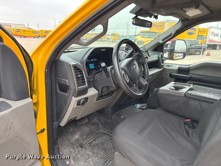 image for item EU2212 2022 Ford F350 Super Duty utility bed pickup truck