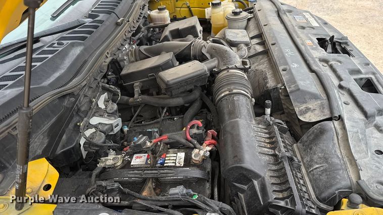 image for item EU2212 2022 Ford F350 Super Duty utility bed pickup truck