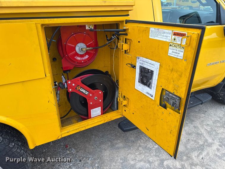 image for item EU2213 2021 Chevrolet Silverado 3500HD utility bed pickup truck