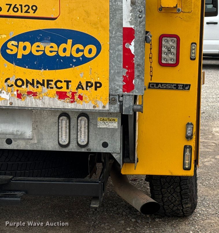 image for item EU2213 2021 Chevrolet Silverado 3500HD utility bed pickup truck