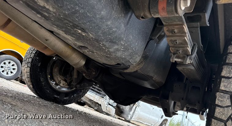 image for item EU2213 2021 Chevrolet Silverado 3500HD utility bed pickup truck