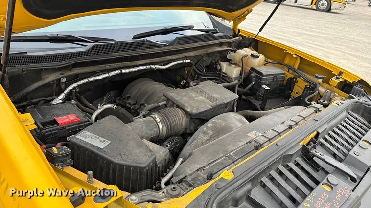 image for item EU2213 2021 Chevrolet Silverado 3500HD utility bed pickup truck