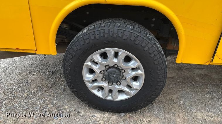 image for item EU2213 2021 Chevrolet Silverado 3500HD utility bed pickup truck