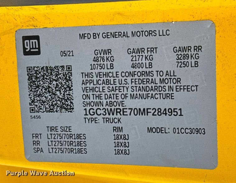 image for item EU2213 2021 Chevrolet Silverado 3500HD utility bed pickup truck