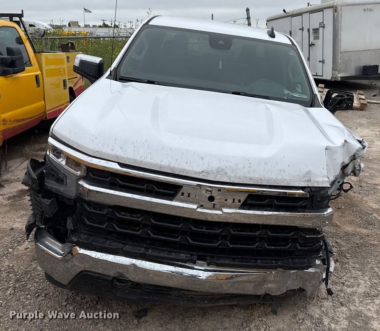 image for item EU2214 2023 Chevrolet Silverado 1500 Crew Cab pickup truck