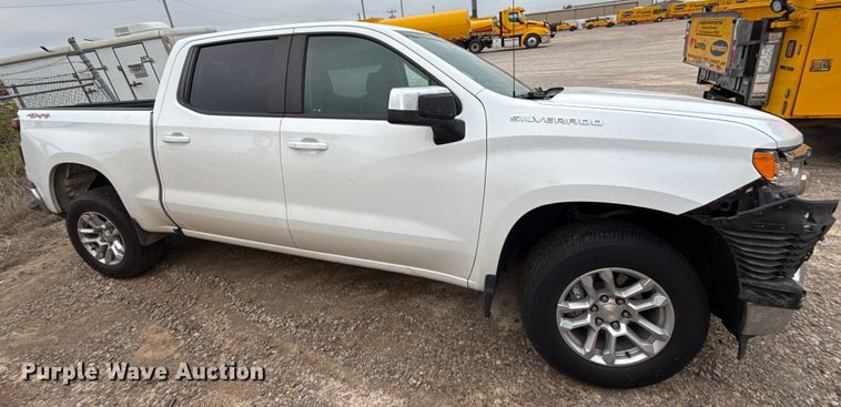 image for item EU2214 2023 Chevrolet Silverado 1500 Crew Cab pickup truck