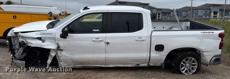 image for item EU2214 2023 Chevrolet Silverado 1500 Crew Cab pickup truck