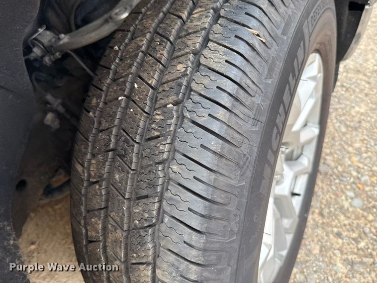 image for item EU2214 2023 Chevrolet Silverado 1500 Crew Cab pickup truck