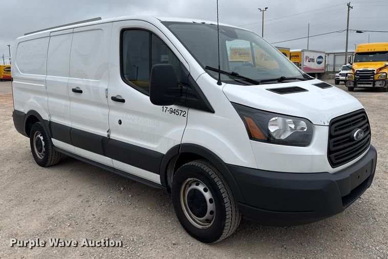 image for item EU2215 2017 Ford Transit 150 van