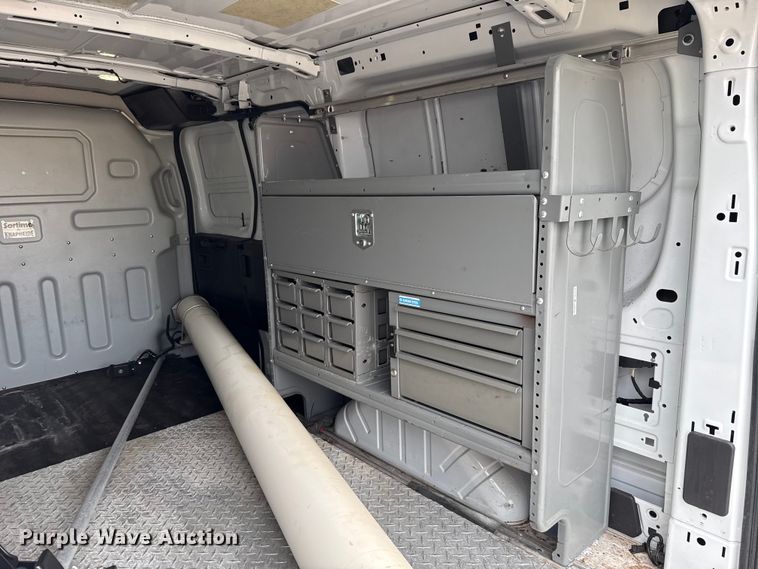 image for item EU2215 2017 Ford Transit 150 van