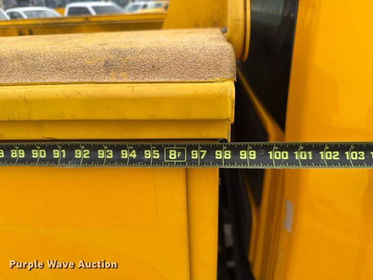 image for item EU2216 2017 Ford F350 Super Duty utility bed pickup truck