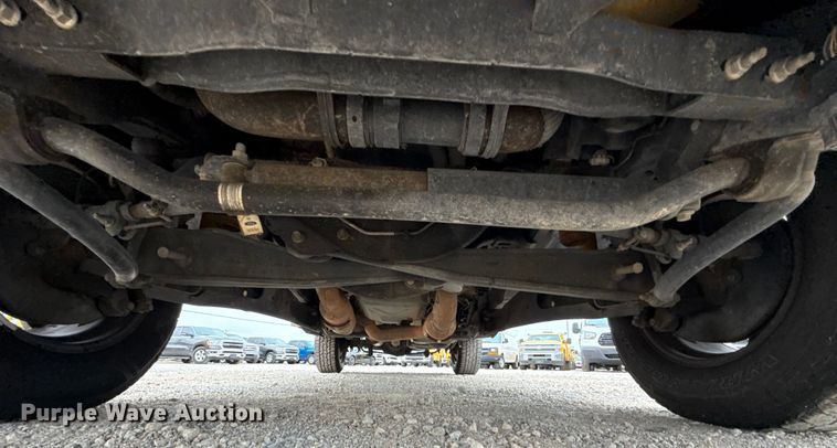 image for item EU2216 2017 Ford F350 Super Duty utility bed pickup truck