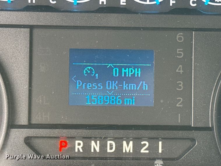 image for item EU2216 2017 Ford F350 Super Duty utility bed pickup truck