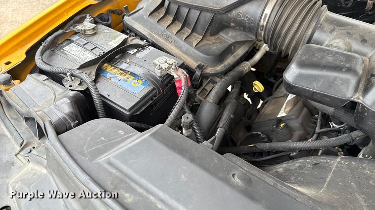 image for item EU2216 2017 Ford F350 Super Duty utility bed pickup truck