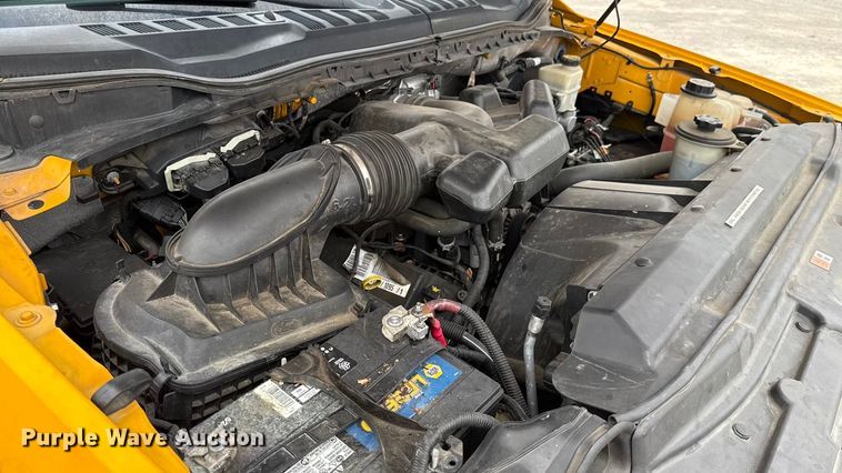 image for item EU2216 2017 Ford F350 Super Duty utility bed pickup truck