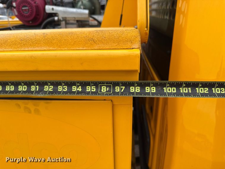 image for item EU2217 2018 Ford F350 Super Duty  utility bed pickup truck