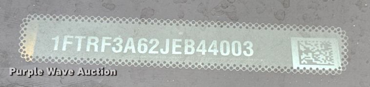 image for item EU2217 2018 Ford F350 Super Duty  utility bed pickup truck