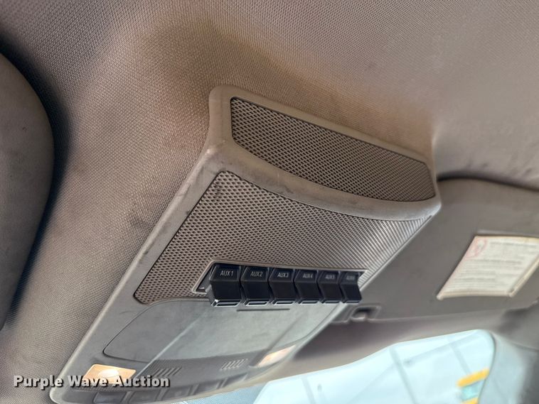 image for item EU2218 2018 Ford F350 Super Duty utility bed pickup truck