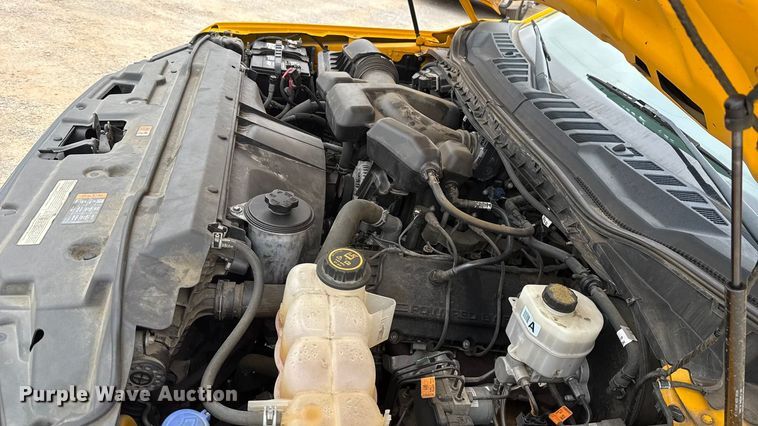 image for item EU2218 2018 Ford F350 Super Duty utility bed pickup truck