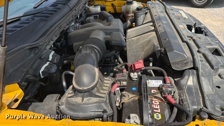 image for item EU2222 2019 Ford F350 Super Duty  utility bed pickup truck