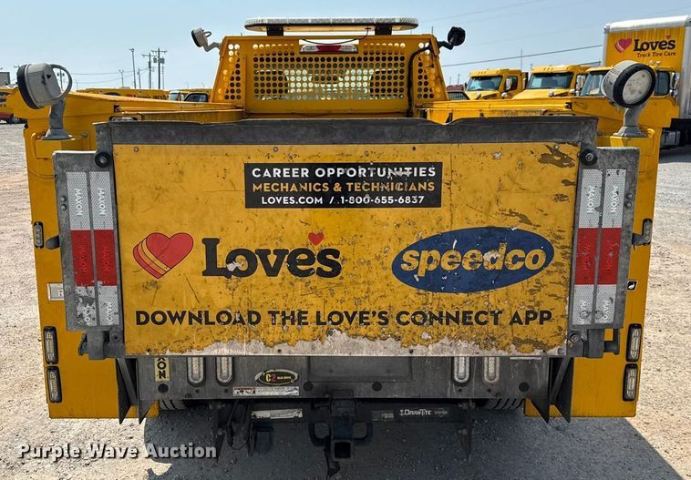 image for item EU2223 2019 Ford F350 Super Duty utility bed pickup truck