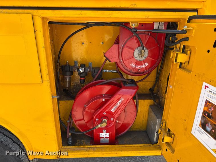 image for item EU2223 2019 Ford F350 Super Duty utility bed pickup truck