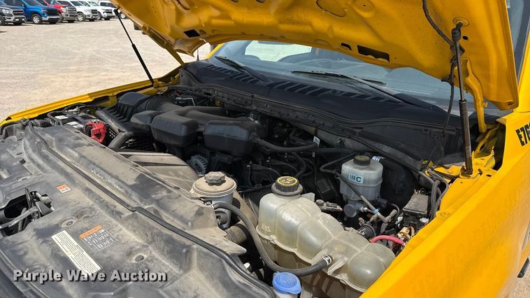 image for item EU2223 2019 Ford F350 Super Duty utility bed pickup truck