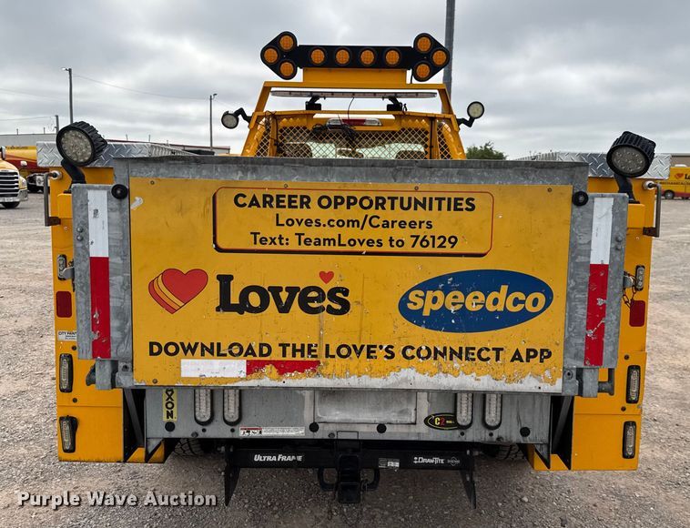 image for item EU2224 2021 Ford F350 Super Duty utility bed pickup truck