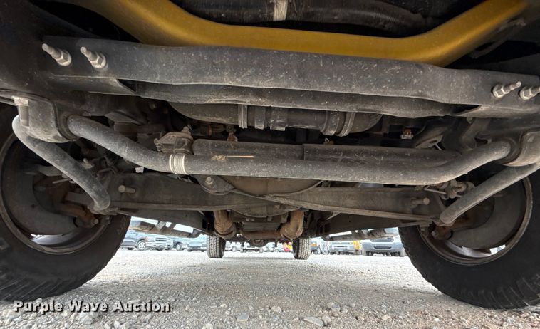 image for item EU2224 2021 Ford F350 Super Duty utility bed pickup truck