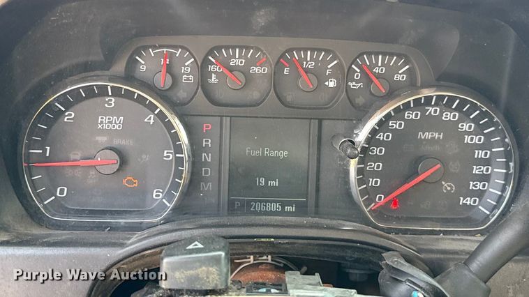 image for item EU2225 2015 Chevrolet Silverado 3500HD utility bed pickup truck