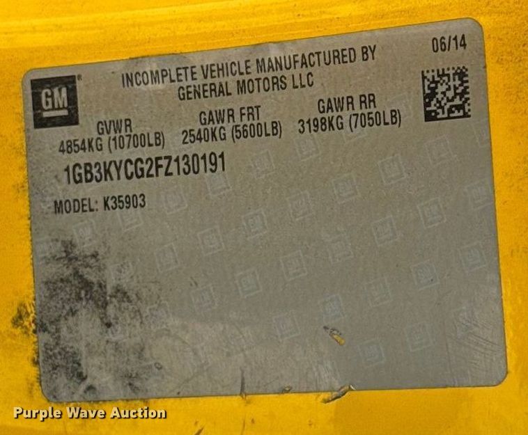 image for item EU2225 2015 Chevrolet Silverado 3500HD utility bed pickup truck