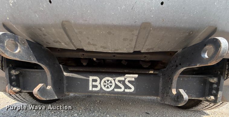 image for item EU2226 2018 Chevrolet Silverado 3500HD utility bed pickup truck