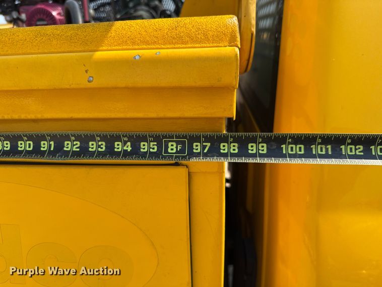 image for item EU2226 2018 Chevrolet Silverado 3500HD utility bed pickup truck