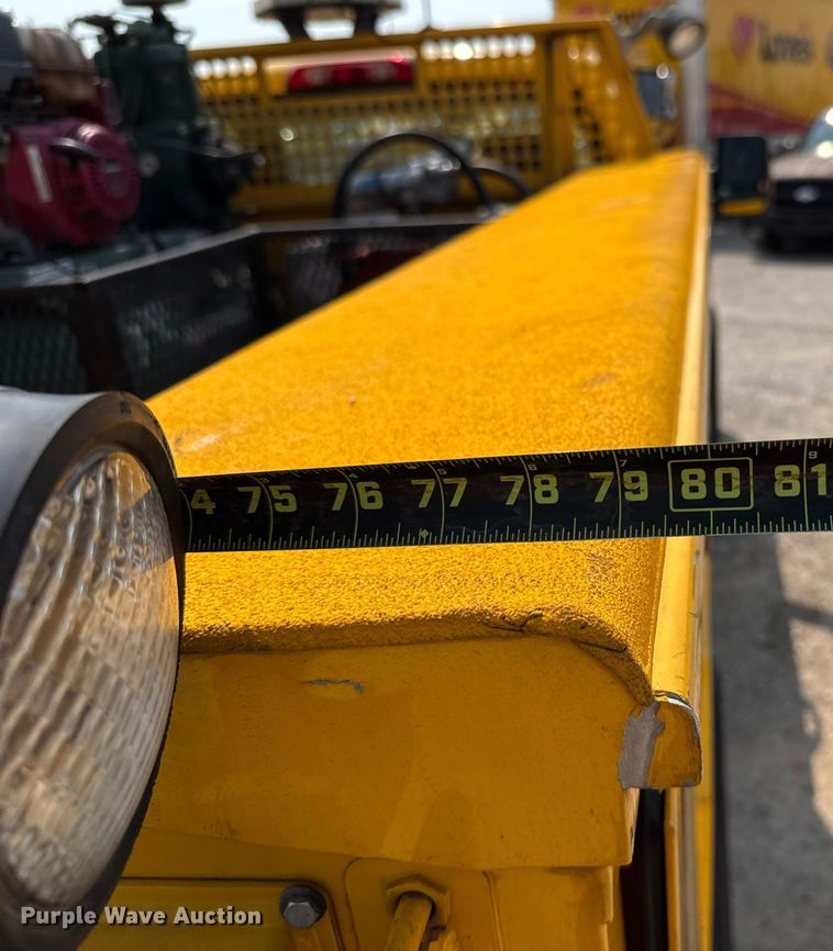 image for item EU2226 2018 Chevrolet Silverado 3500HD utility bed pickup truck