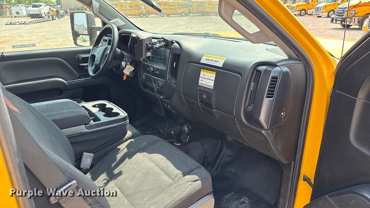 image for item EU2226 2018 Chevrolet Silverado 3500HD utility bed pickup truck