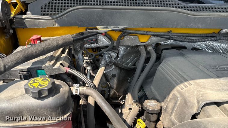 image for item EU2226 2018 Chevrolet Silverado 3500HD utility bed pickup truck